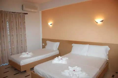 Arel Hotel Sarande in Saranda — foto 20