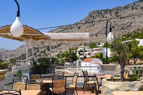 Pefkos Beach Hotel in Πεύκοι — foto 10