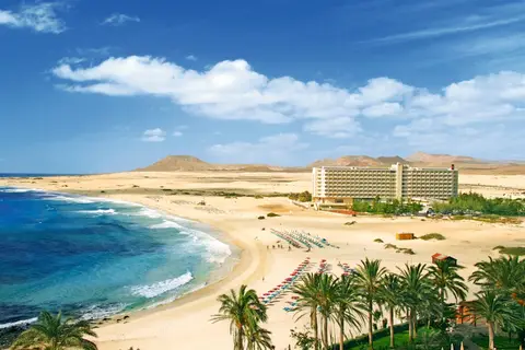 Hotel Riu Oliva Beach Resort in Corralejo — foto 23