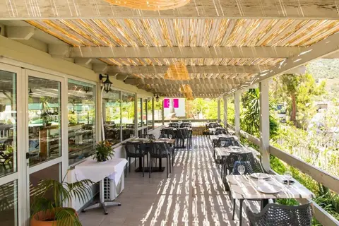 Resol Hotel in Μπαλί — foto 8