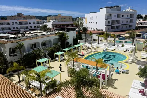 ENDLSS Ibiza in Cala de Bou — foto 16