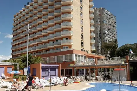Regente Hotel in Benidorm — foto 18