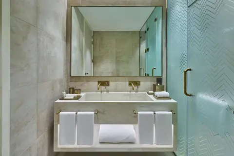 Erth Abu Dhabi in المُزُون — foto 21