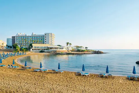 Pernera Beach Hotel in Παραλίμνι — foto 3