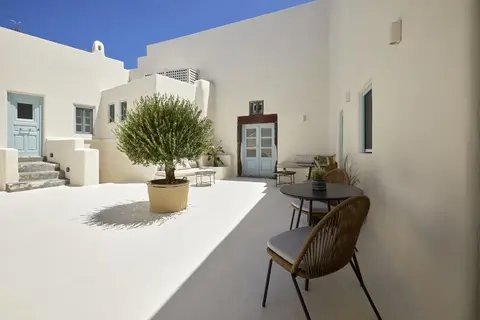 Arxegono Cave houses in Pyrgos, foto 12