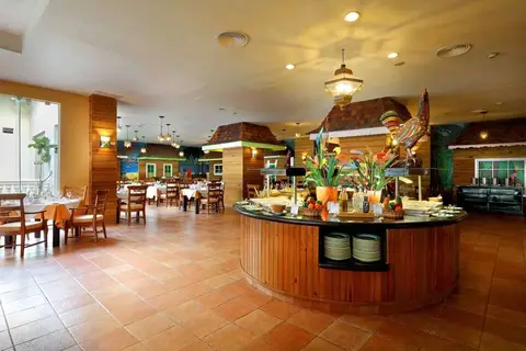 Grand Palladium Lady Hamilton Resort & Spa in Kew — foto 19