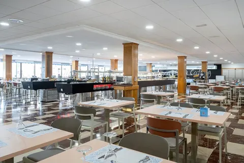 Hotel Poseidon Playa in Benidorm — foto 13