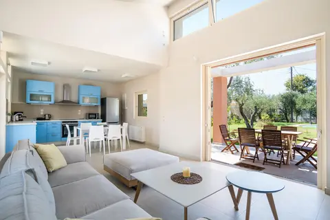 Three Stars Villas met privézwembad in Δημοτική Ενότητα Μελιτειέων — foto 16