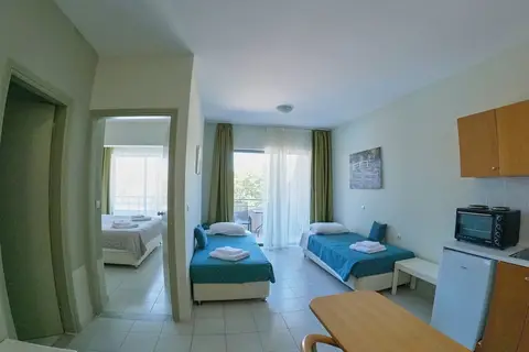 Ivory Hotel in Θεολόγος — foto 25