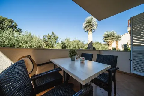 Pervanovo Apartments in Slano — foto 3