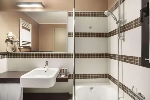 Ramada Plaza by Wyndham Milano in Milaan, foto 9