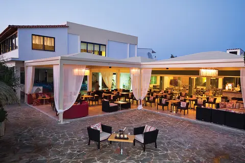 Venus Beach Bungalows Hotel in Δημοτική Ενότητα Στυραίων — foto 11
