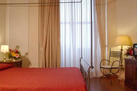 Domus Sessoriana in Rome — foto 17