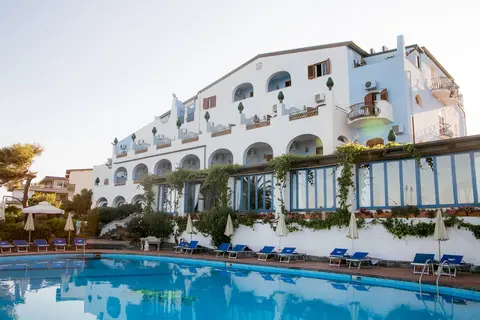 Hotel Arathena Rocks in Giardini-Naxos — foto 15