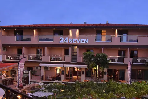 24 Seven Boutique Hotel in Δημοτική Ενότητα Μαλίων — foto 10