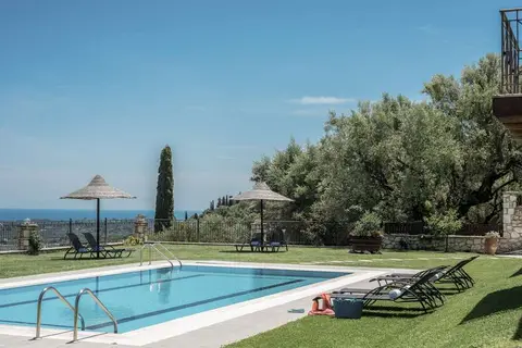 Agrikia Villa in Municipal Unit of Artemisia