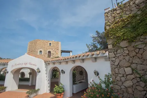 Il Giardino degli Oleandri in Poltu Quatu — foto 22