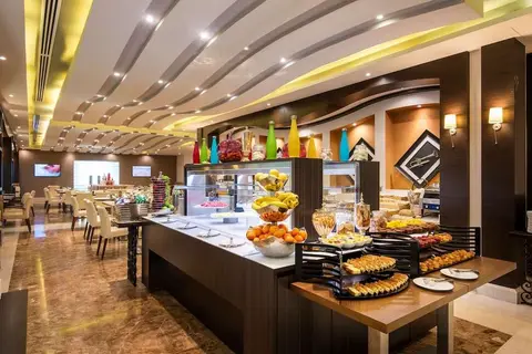 Golden Tulip Doha in Doha — foto 17