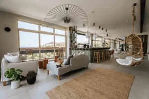 Paralos The Maxine in Αγία Γαλήνη — foto 21
