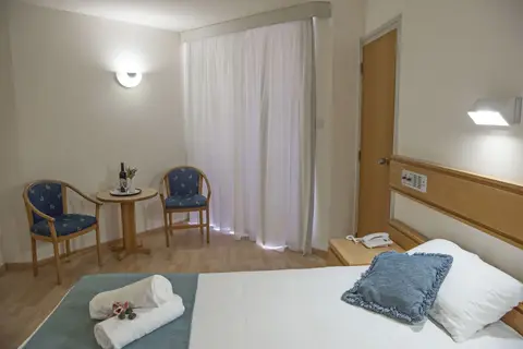 Kissos Hotel in Paphos — foto 25