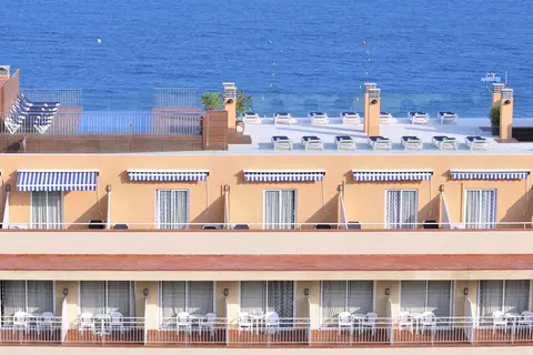 Checkin Catalonia in Calella — foto 9