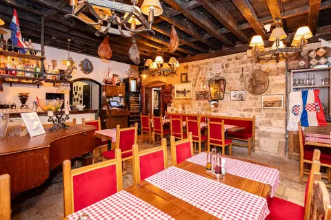 Heritage Hotel Tragos Trogir in Trogir — foto 15
