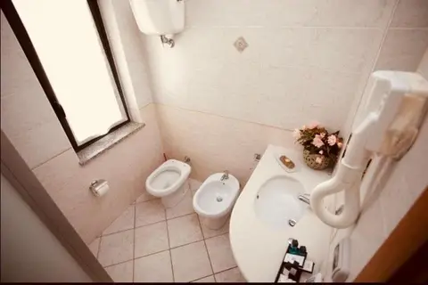 Fonte di Bagnaria in Rome — foto 8
