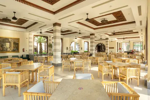 Stella Makadi Beach Resort & Spa in Andalus Restaurant, foto 33