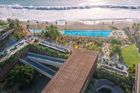 Potato Head Suites & Studios in Kuta Utara, foto 20