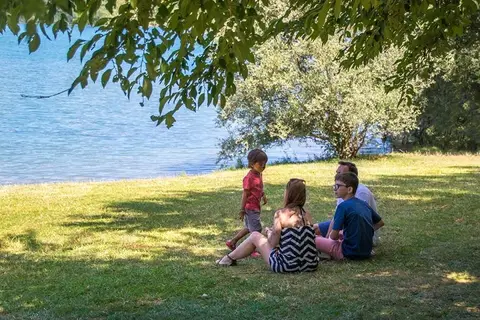 Kanopée Camping & Lodge in Trévoux — foto 12
