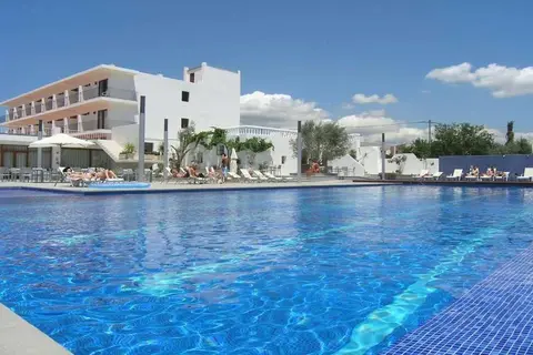 Hotel Puchet in Sant Antoni de Portmany — foto 11
