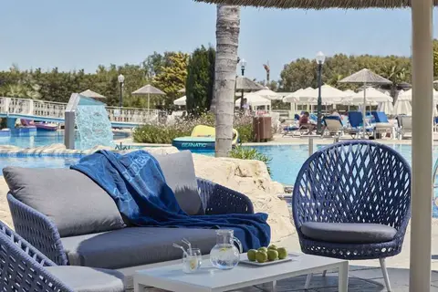 TUI Blue Atlantica Bay in Agios Tychonos — foto 25