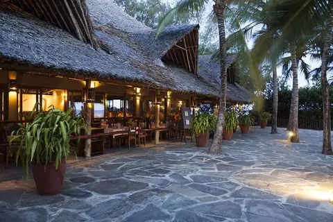 Baobab Beach Resort & Spa in Mombasa — foto 9