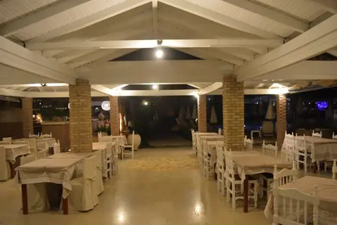 Blue Sea Hotel in Άγιος Γεώργιος — foto 4