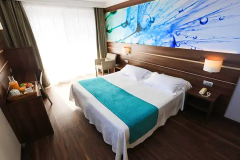 Hotel Volga in Calella — foto 9
