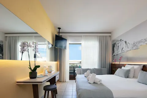 Atrium Ambiance Hotel foto 3