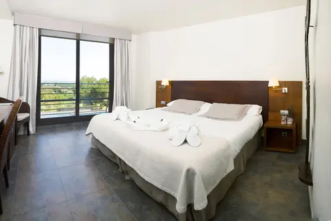 Dolce by Wyndham Barcelona Resort in Sant Esteve Sesrovires — foto 26