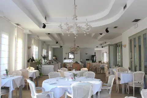 Saint Andrea Paros Seaside Resort in Νάουσα — foto 11