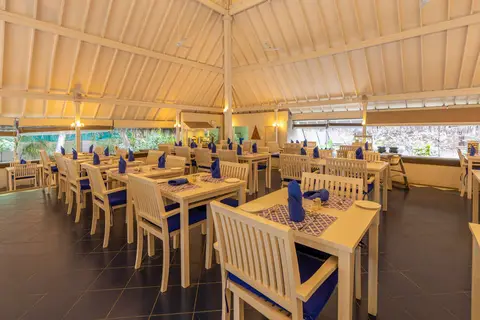 Adaaran Club Rannalhi in Hotel Club Adaraan Rannalhi Island Resort — foto 8