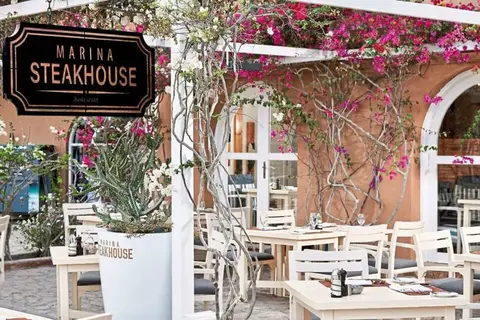 Captain's Inn Hotel in El Gona — foto 6