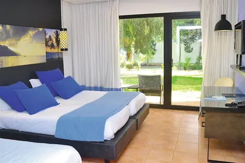 Sentido Phenicia in منارة الحمامات — foto 5