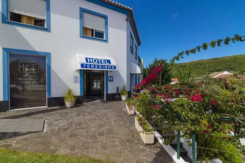 Residential Teresinha in Praia da Vitória (Santa Cruz), foto 15
