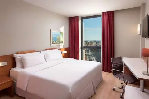 Four Points by Sheraton Barcelona Diagonal in Barcelona — foto 16