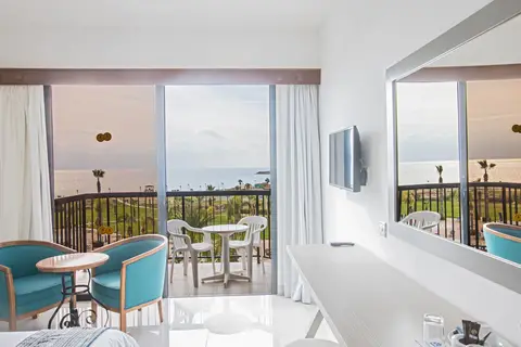 Nelia Sea Breeze in Ayia Napa — foto 10