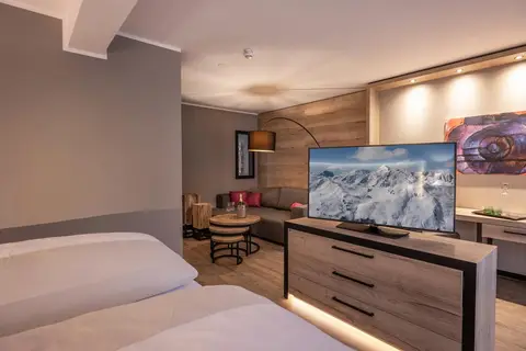 Hotel Adapura in Sport-center Rudi Huber — foto 15