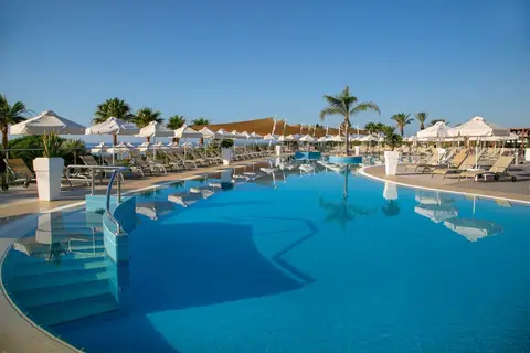 Asterias Beach Hotel in Ayia Napa — foto 19