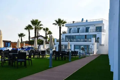 Mimoza Beach Hotel in Yeniboğaziçi — foto 30
