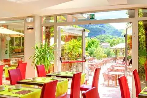 Hotel Continental in Nago — foto 6