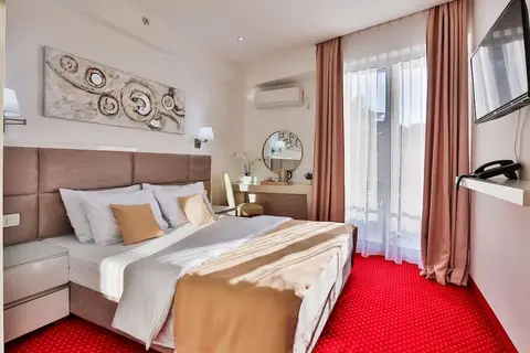 Hotel La Mer in Budva — foto 21