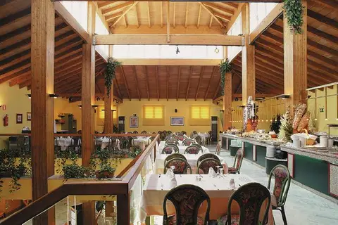 Aparthotel Las Dunas in Chiclana De La Frontera — foto 15